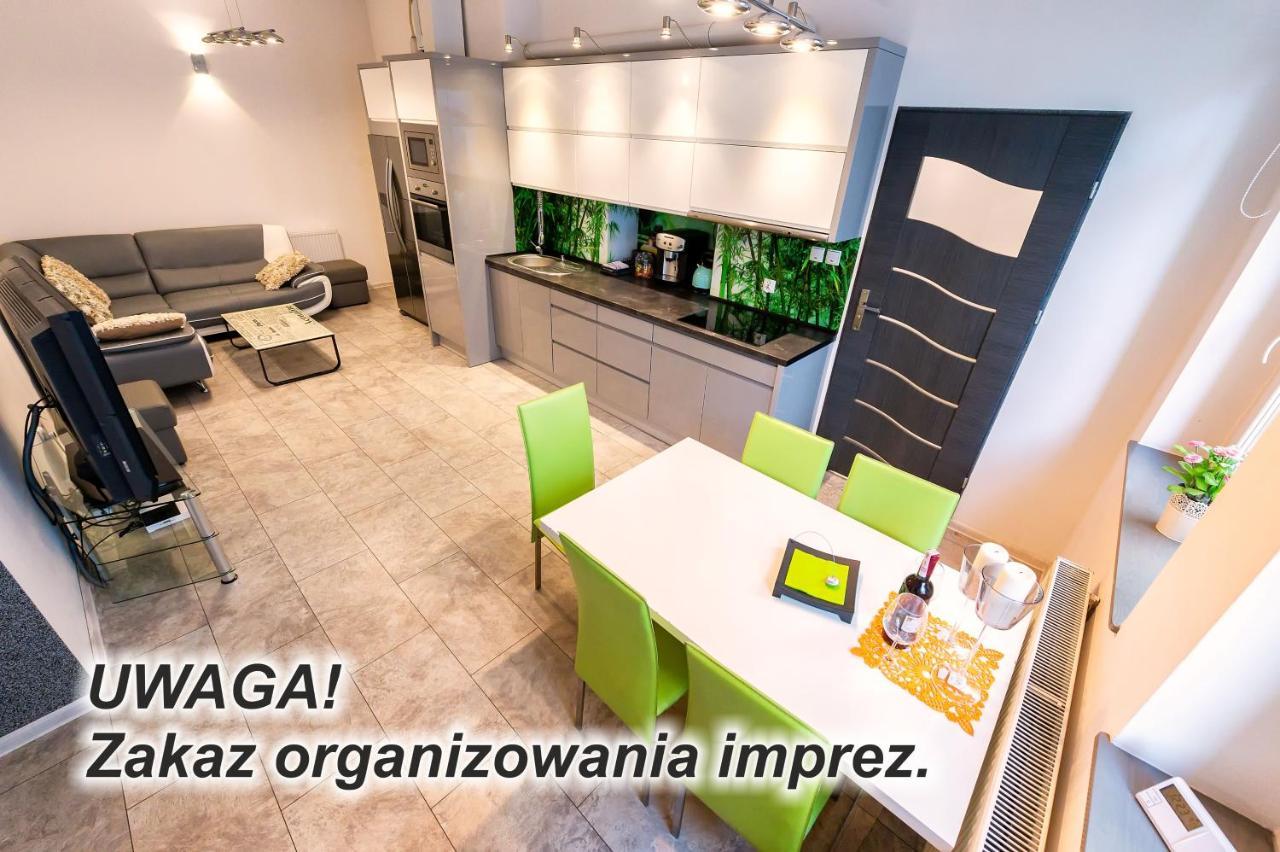 Aparthotel Zabrze, Apartamenty Centrum Exteriör bild