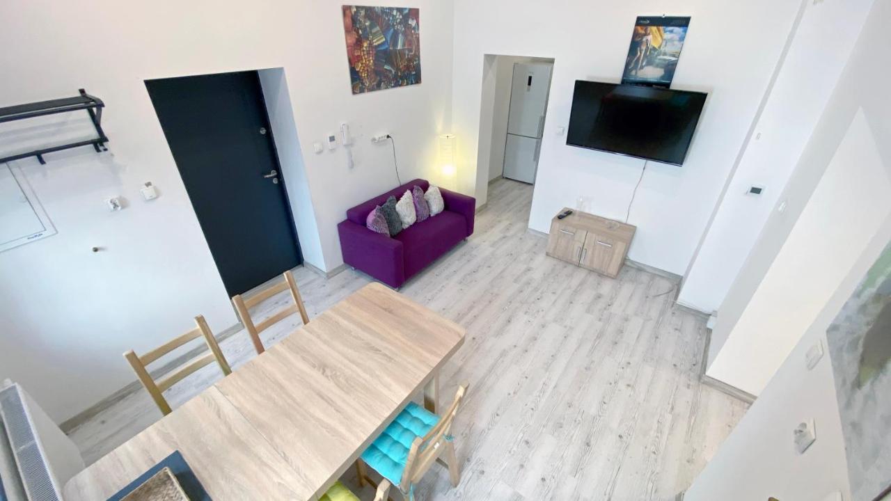 Aparthotel Zabrze, Apartamenty Centrum Exteriör bild