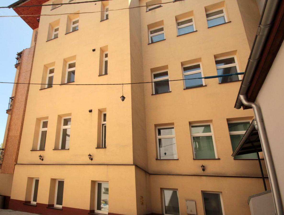 Aparthotel Zabrze, Apartamenty Centrum Exteriör bild